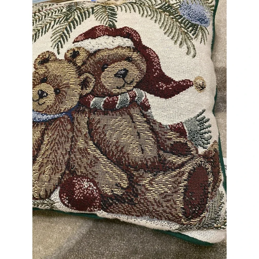 Hallmark Teddy Bears Riverdale Square Christmas Holiday Tapestry Pillow Vintage